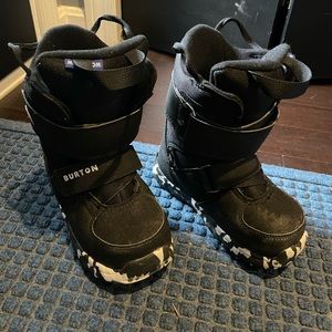 Burton Mini Grom Snowboarding Boots